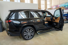 Выдвижные электропороги для Lexus LX600 (2021+) Комплект 2 шт | До 200 кг нагрузки | Производство Корея | Датчик Холла | Автоматический режим + управление через кнопку