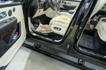 13818 Выдвижные пороги RRS для Rolls-Royce Cullinan (2018+)