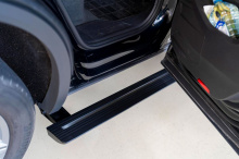 Выдвижные электроподножки для Фольксваген Туарег III поколения (2018–2023) Комплект 2 шт | Нагрузка до 200 кг | Производство Корея | Датчик Холла | Автоматический режим + управление через смартфон