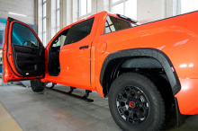 13821 Выдвижные пороги ступени RRS для Toyota Tundra III (2021-2025)