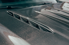 13849 Капот Esthete для Cadillac Escalade 5 (2024+, рестайлинг)