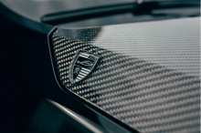 Капот Esthete для Кадиллак Эскалейд 5 2024+ рестайлинг — Ларте Дизайн Премиум | Штатная установка | Натуральный карбон или окрашеный базальт | Оригинал | Эмблемы - Щит Larte в комплекте