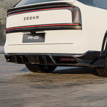 13947 Диффузор Renegade для заднего бампера ZEEKR 9X