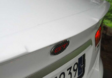 Тюнинг Киа Серато - лип-спойлер на крышку багажника со светодиодной подсветкой