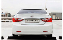 Тюнинг Хендай Соната 6 - спойлер на багажник окрашенный - от ателье Mijoocar.