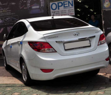 Спойлер на крышку багажника уретановый Hyundai Solaris