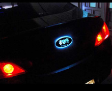 Стайлинг Киа Соренто - эмблемы со светодиодной подсветкой - от ателье ArtX.