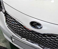 Тюнинг Киа Серато - эмблемы на переднюю, заднюю панели и на клаксон - от компании M&S.