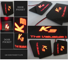 Тюнинг салона - вставка в дверные карманы со светящимся логотипом - комплект 4 штуки - от компании Sense Light.