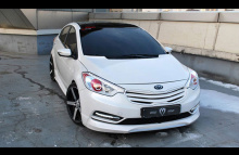 Тюнинг Киа Церато - решетка радиатора от ателье M&S.