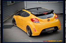 Тюнинг Хендай Велостер - спойлер GT на заднюю дверь.