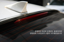 Тюнинг Киа Серато - спойлер на заднее стекло со светодиодной подсветкой черный - от ателье SM Korea.