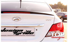 Лип-спойлер + светодиодный стоп сигнал для Хендай Солярис Седан - Оригинал. АБС - пластик (окрашенный).