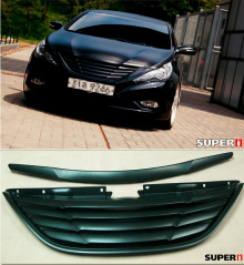 Супер предложение - ХИТ 2013 года. Решетка окрашенная (3 варианта цвета) и полностью готовая к простой установке на Хендай Соната 6. 