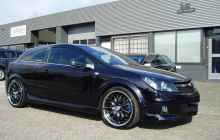 Накладки на пороги OPC (ОПЦ) - Тюнинг Опель Астра Н. 