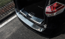 Тюнинг Nissan X-Trail - Защитные накладки на внутрений порог багажника TECH Design Deluxe.