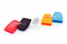 В магазине Top-Tuning силиконовые чехлы для ключей Ауди представлены в нескольких цветовых гаммах: красный, оранжевый, синий и черный.