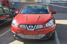 Решетка радиатора + решетка в бампер на Nissan Qashqai 1