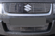 Решетка радиатора + решетка в бампер на Suzuki Grand Vitara 2