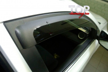 6262 Дефлекторы на окна Well Visors Premium на Toyota RAV4 4