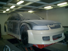 Передний бампер Wide Body на VW Passat B5 3B