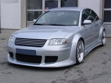Передний бампер Wide Body на VW Passat B5 3B