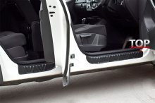 8680 Накладки на внутренние пороги дверей Bastion на VW Tiguan I
