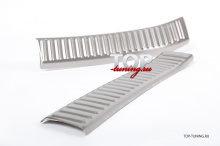 ТЮНИНГ МАЗДА CX-7 ЗАЩИТНЫЕ ПЛАСТИНЫ EPIC В БАГАЖНИК КОМПЛЕКТ - 2 ШТ / НЕРЖАВЕЮЩАЯ СТАЛЬ / ПРОСТАЯ УСТАНОВКА