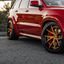 Накладки на пороги Tyrannos — Тюнинг Jeep Grand Cherokee WK2 Под окраску / Стеклопластик