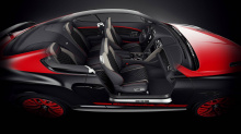 Экспрессивная внешность автомобиля дополнены карбоновыми крышками зеркал заднего вида и черными тормозными суппортами. Двигатель SuperSports, 6-литровый двухтурбинный W12, закрыт глянцевой крышкой из карбона.