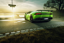 Novitec занижает Lamborghini Huracan Spyder еще на 35 миллиметров ближе к земле.