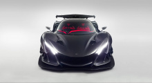 Apollo Intensa Emozione оснащен атмосферным двигателем V12 с турбонаддувом.