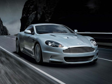 Aston Martin объявил, что предстоящий преемник Vanquish будет называться DBS Superleggera. Это первый раз, когда знаковая табличка DBS была использована от первого поколений Vanquish на базе DB9 до его топового преемника. Впервые название появилось в