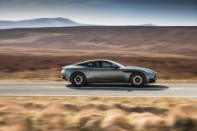 Мы слышали о планах Aston Martin относительно Lagonda и V12 Vantage V600 на прошлой неделе.