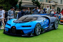 Загадочный и неясный, этот образ показывает агрессивный аэро-пакет с большим задним крылом и вертикальным стабилизатором, как на концепции Bugatti Vision Gran Turismo, которая была выпущена перед дебютом Chiron. Яркий цвет ткани также выглядит так же