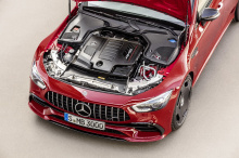 EQ Boost - это гибридная система от Mercedes-AMG.