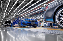 На прошлой неделе BMW показал свой новый кабриолет 8 серии.