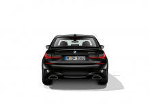 BMW выпустили официальные детали BMW M340i xDrive перед его дебютом на автосалоне в Лос-Анджелесе 2018, который начнется через две недели.