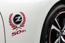 Новый 2020 Nissan 370Z 50th Anniversary Edition дебютировал в Нью-Йорке за неделю до ежегодного Международного автосалона.