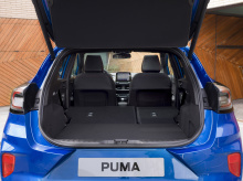 Ford с гордостью представляет новый Puma - компактный кроссовер в стиле внедорожника, который сочетает в себе сексуальный внешний дизайн, огромное грузовое пространство, просторный салон, а также сложную систему трансмиссии.