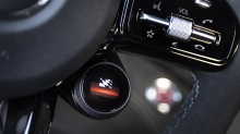 Mercedes-Benz USA объявляет подробности и цены на новый Mercedes-AMG GT R PRO, новейшую эксклюзивную машину в линейке.