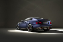 Aston Martin Vanquish 25 привносит классическую форму Aston Martin рубежа веков в современную эпоху. Всего запланировано 25 экземпляров, все с личными деталями, созданными при участии владельцев.