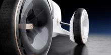 Сам концепт-кар переосмысливает исторический Simplex как двухместный автомобиль с отдельно стоящими колесами, альтернативным приводом, системой пользовательского интерфейса следующего поколения и привлекательным дизайном.