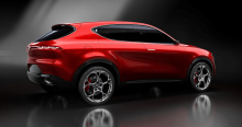 Кроме того, возможно мы увидим будущий внедорожник C-сегмента или B-сегмента от Alfa Romeo, обозначенный в будущих планах продуктов компании, которые поступят в продажу в 2021 и 2022 годах соответственно. Хотя новый компактный кроссовер поможет увели