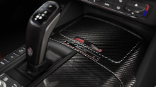 Дополнительные функции Maserati GranSport для модели 2020 года включают в себя стандартные двери с мягким закрыванием и рулевое колесо с подогревом, а также многочисленные вспомогательные технологии для водителя с предупреждением о столкновении в пря
