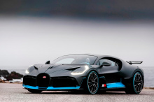 Нам нужно только взглянуть на предыдущие модели Bugatti, чтобы предсказать ценность Chiron. «EB110 стремительно растет. И Veyron растут. Мне не нужно быть волшебником, чтобы предсказать, что это произойдет и с Chiron, и, следовательно, я согласен с т