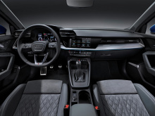 По словам Car and Driver, новая Audi S3 получит примерно 300 лошадиных сил благодаря улучшенному 2,0-литровому турбодвигателю, в то время как 2,5-литровый рядный пятицилиндровый вариант в высокопроизводительной RS3 достигнет пика примерно в 400 лошад