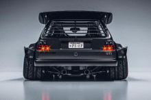 В прошлом месяце автомобильный художник Хизил Салим продемонстрировал свое видение того, как может выглядеть дорожная версия знаменитого BMW 3.0 CSL IMSA 'Batmobile'. К сожалению, он вряд ли пойдет в производство. С другой стороны, этот безумно выгля