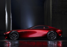 Согласно отчету Car and Driver, следующая Mazda 6, ожидаемая где-то в 2022 году, будет оснащаться платформой с продольным расположением двигателя с задним приводом и рядным двигателем. Другими словами, Mazda берет страницу прямо из давней пьесы BMW. 