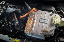 У Nissan Kicks было много преимуществ, когда он заменил причудливый Nissan Juke в США еще в 2017 году, но его мягкий внешний вид и более медленная трансмиссия в конечном итоге подвели его. К счастью, Nissan решил эти проблемы, потому что фейслифтинго